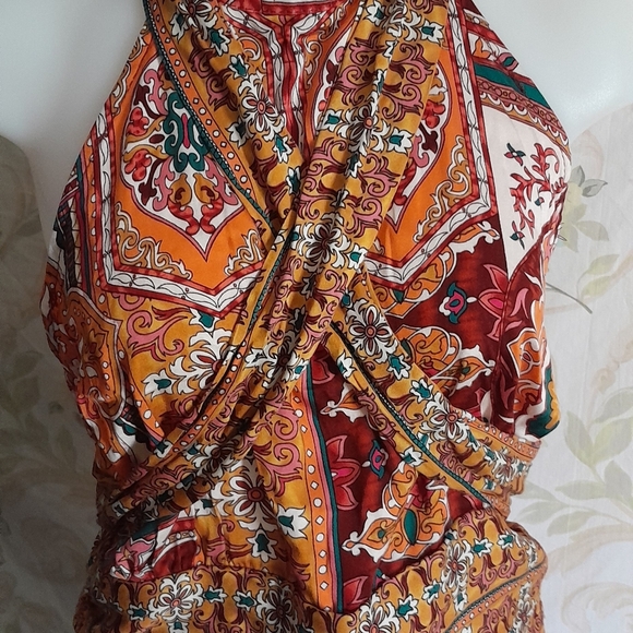 HAUTE HIPPIE Style Patterned Halter Top Size XS - Picture 8 of 9